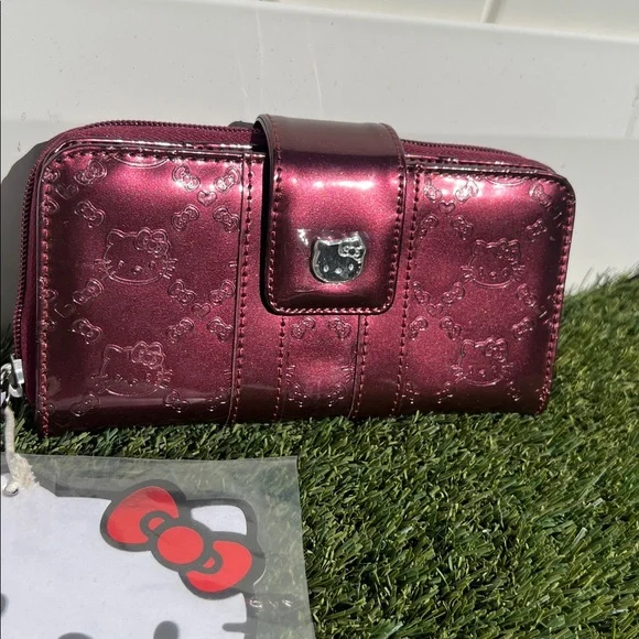 Loungefly Hello Kitty Wallet - Picture 2 of 8